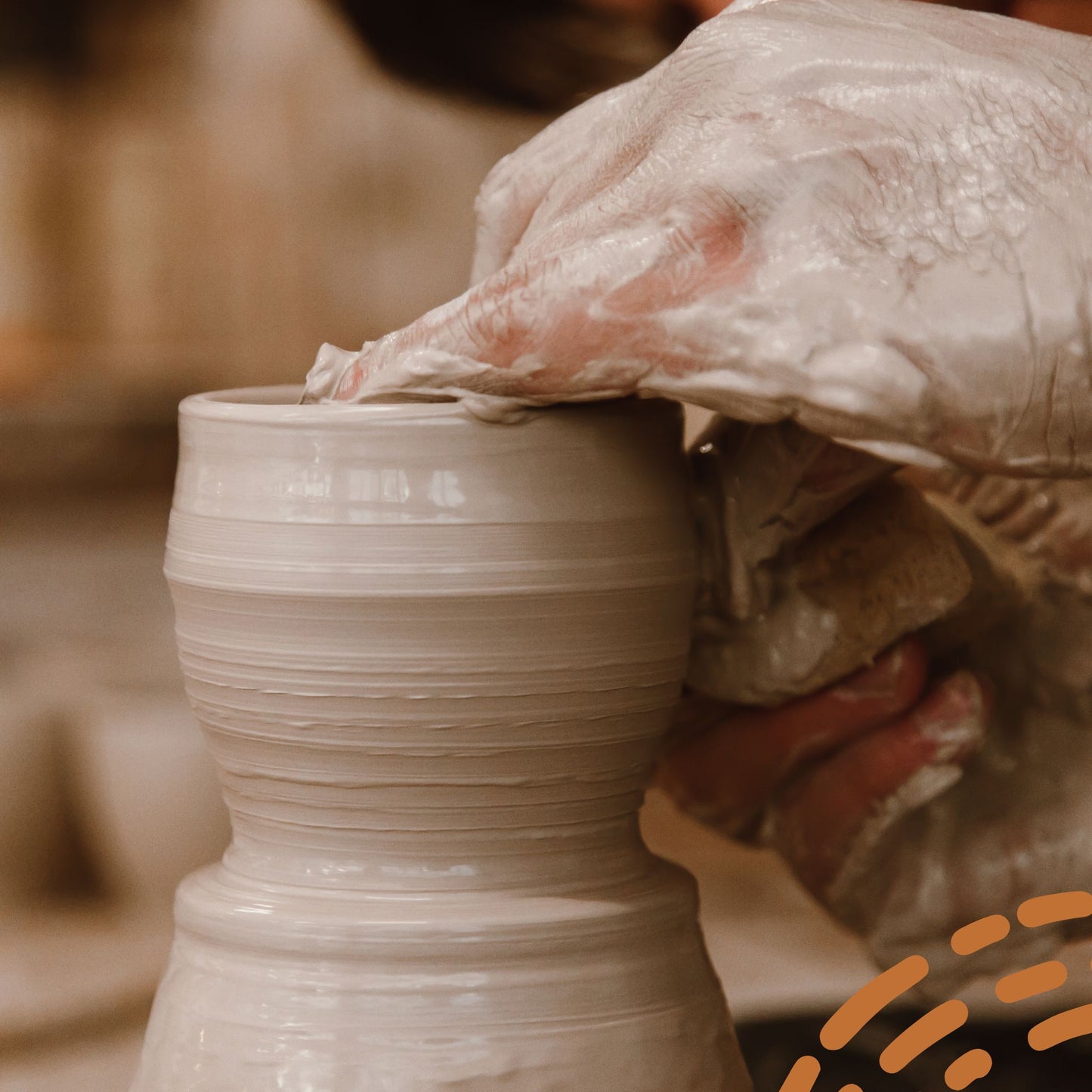 ✨ Drehscheiben-Workshop – Keramik drehen lernen in der Kneterei | 12. Dezember 2025