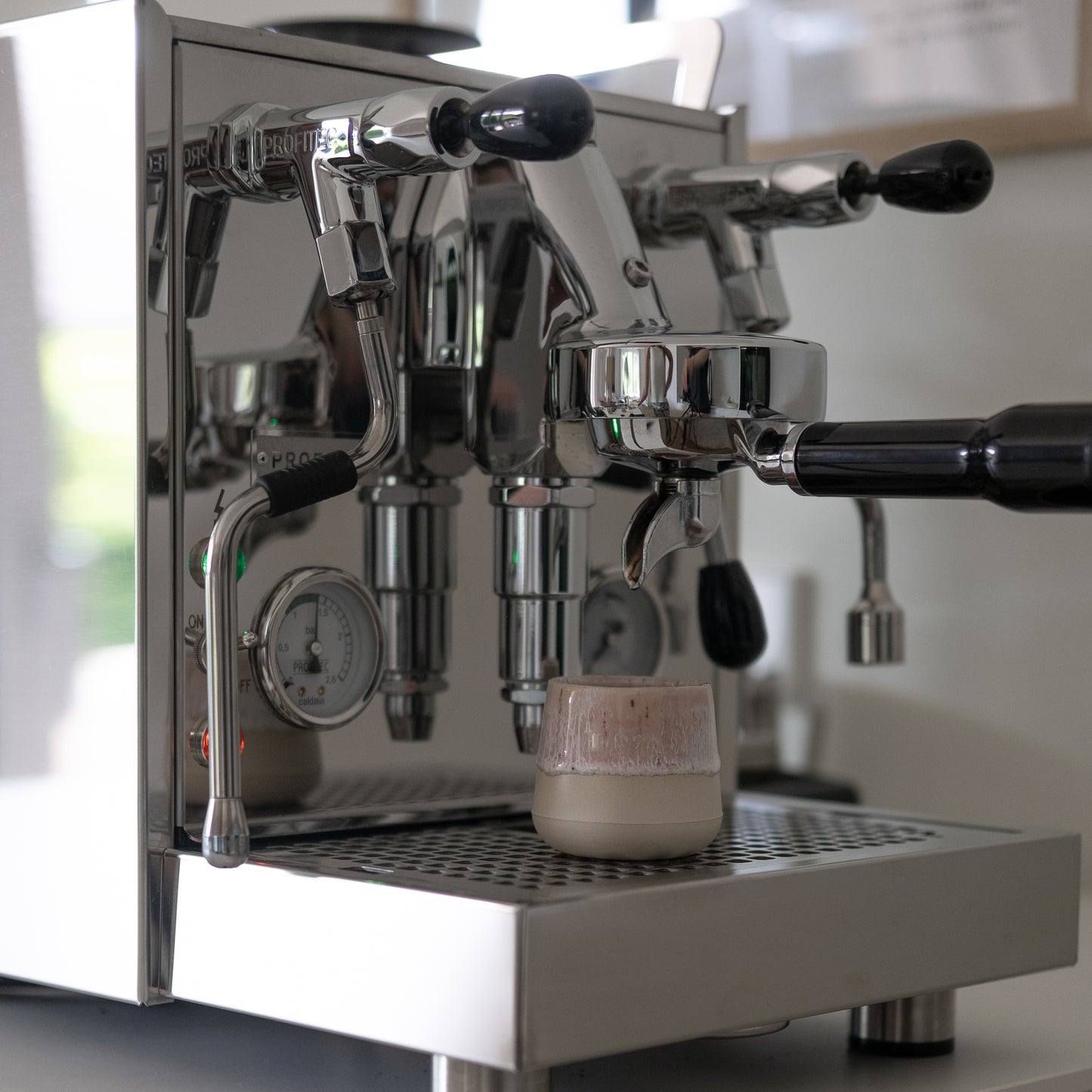 Espressobecher Rosa-Weiß – Kleine Keramiktasse mit Farbverlauf